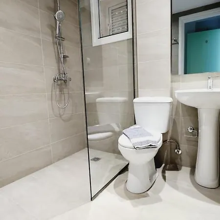 Corfu Paloma * איפסוס