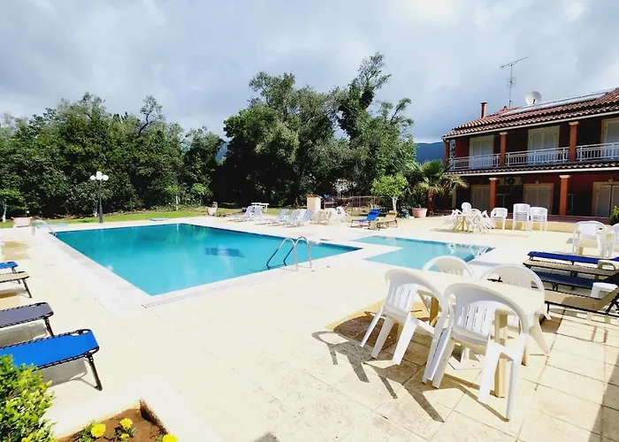 Апартаменты Corfu Paloma *